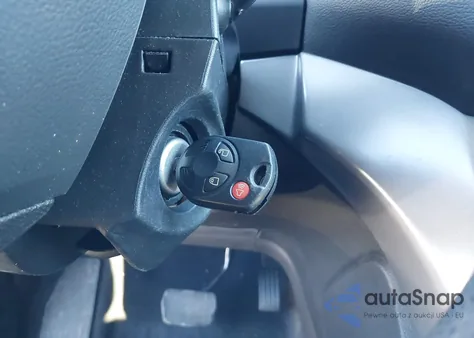 2015 Ford Escape Se z USA, uszkodzony, nr VIN 1FMCU9GX9FUB67429